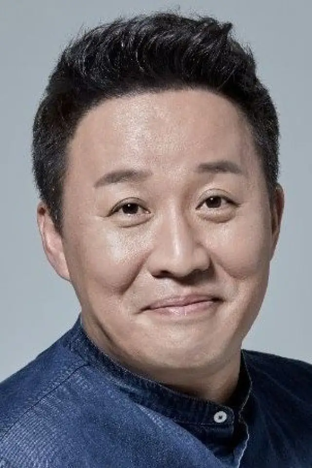Zdjęcie  (Jeong Jun-ha)