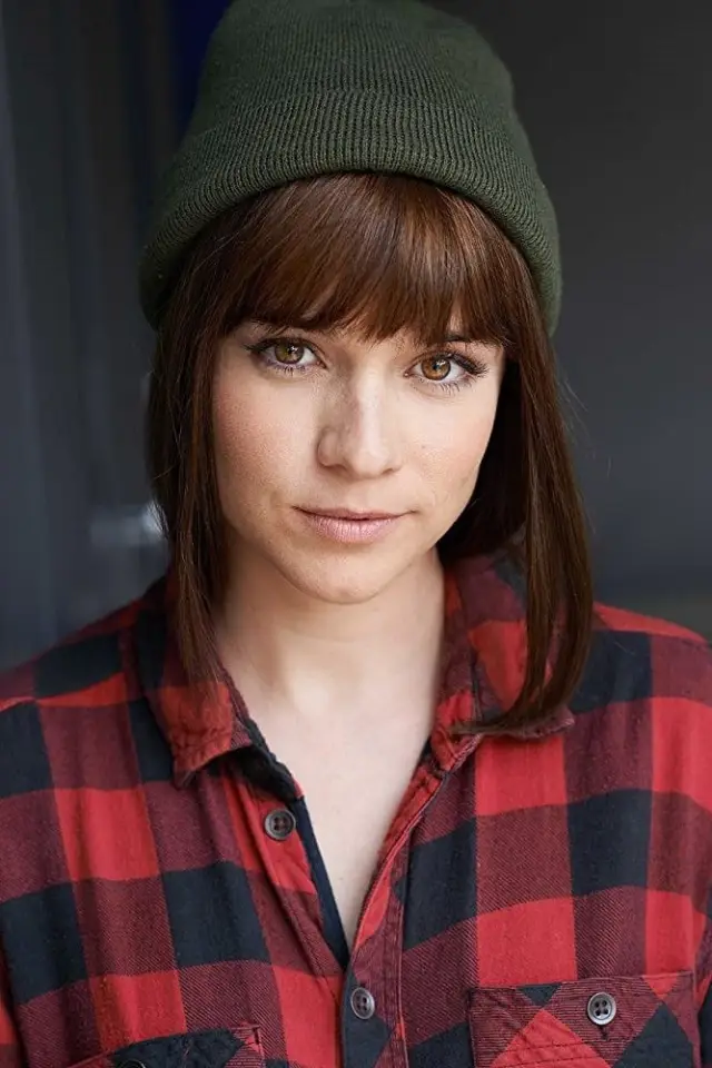 Zdjęcie  (Renée Felice Smith)
