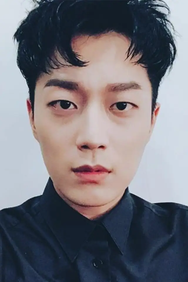 Zdjęcie  (Yoon Doo-joon)