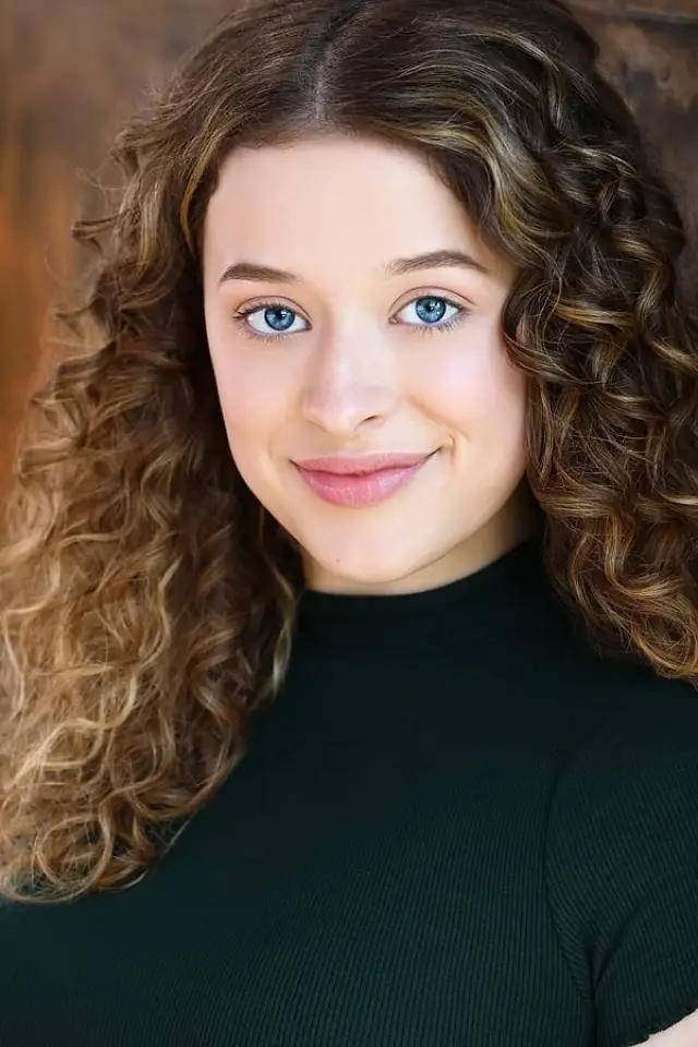 Zdjęcie  (Addison Holley)