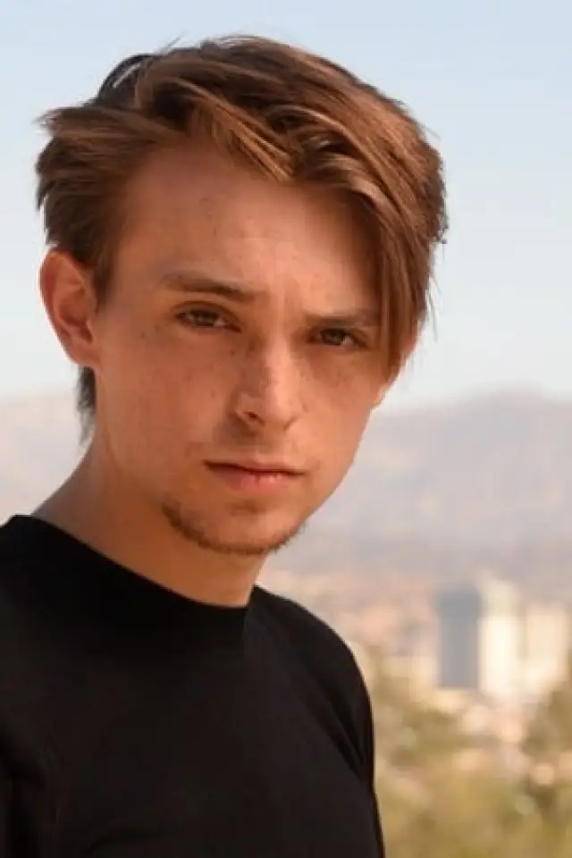 Zdjęcie  (Dylan Riley Snyder)