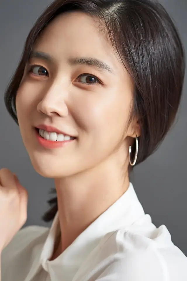 Zdjęcie  (Lee Soo-kyung)
