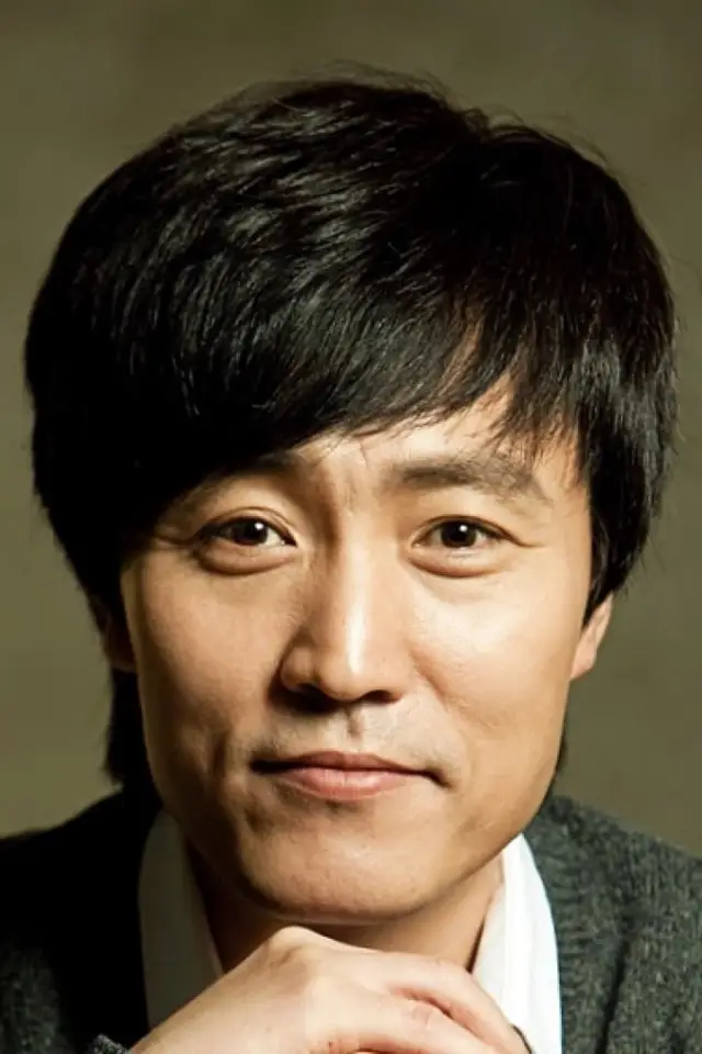 Zdjęcie Uhm Hyo-seop