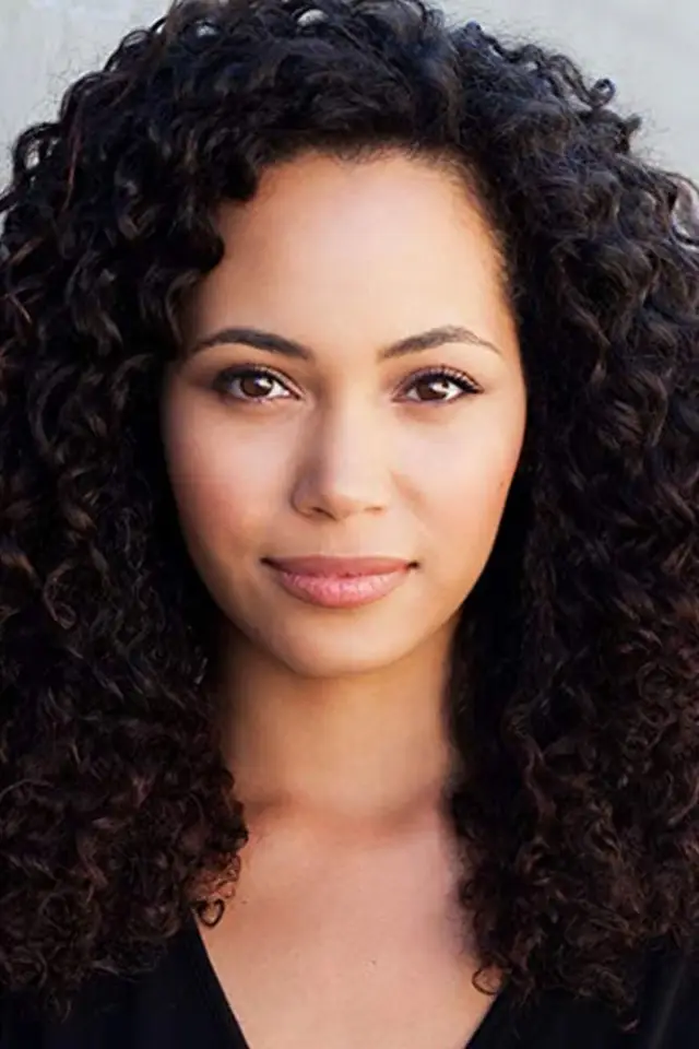 Zdjęcie Madeleine Mantock