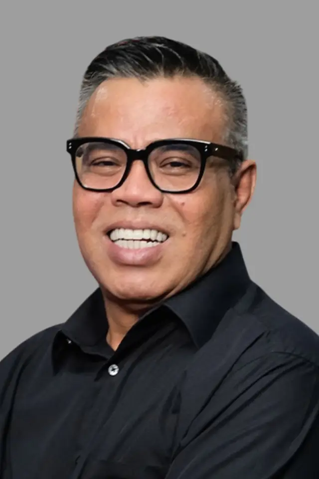Zdjęcie  (Abdel Achrian)