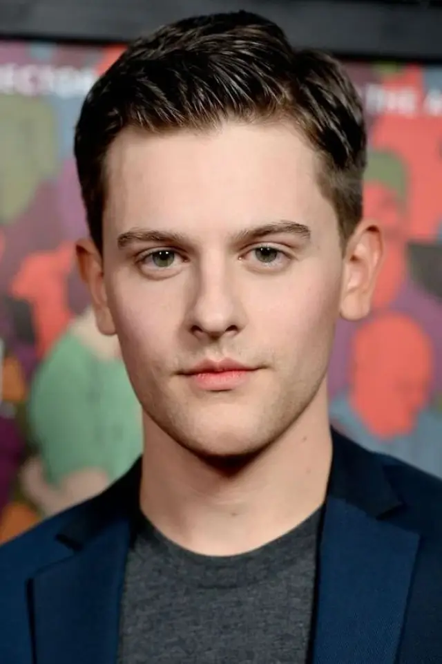 Zdjęcie  (Travis Tope)