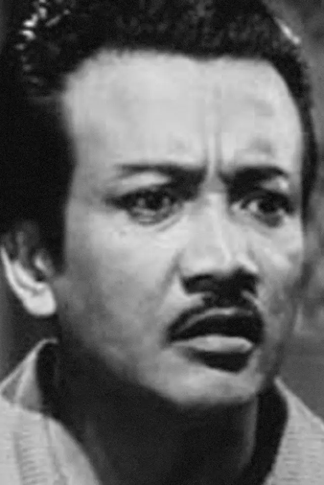 Zdjęcie  (Mahmud June)