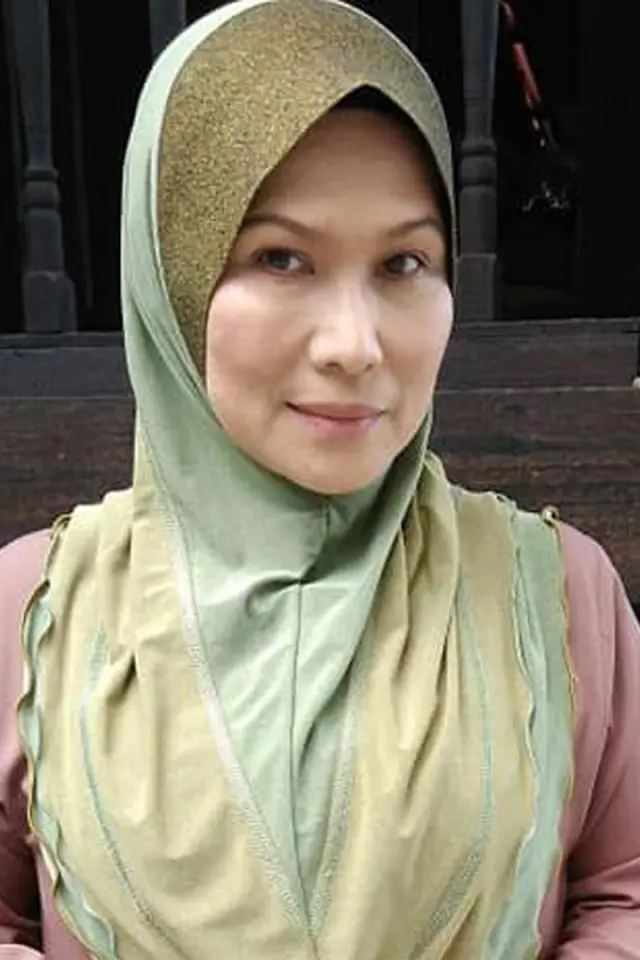 Zdjęcie  (Rosnah Johari)