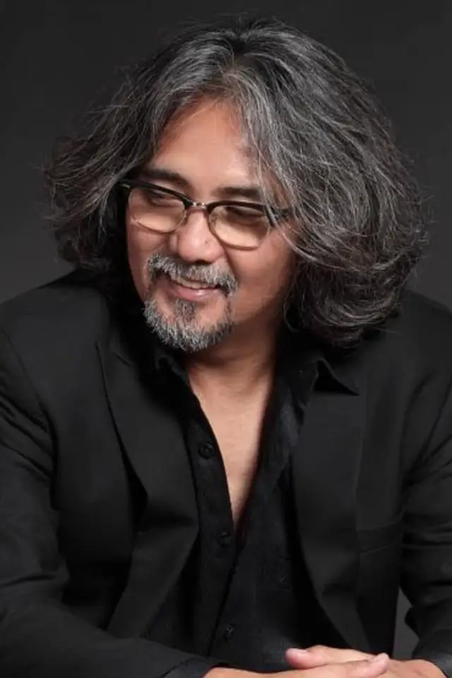 Zdjęcie Roy Lolang