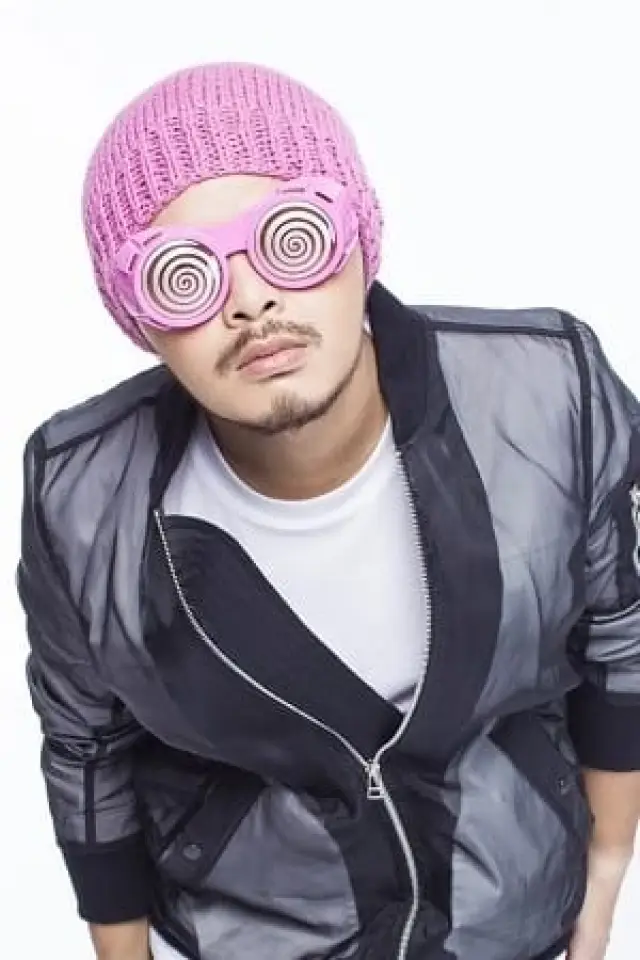 Zdjęcie  (Namewee)