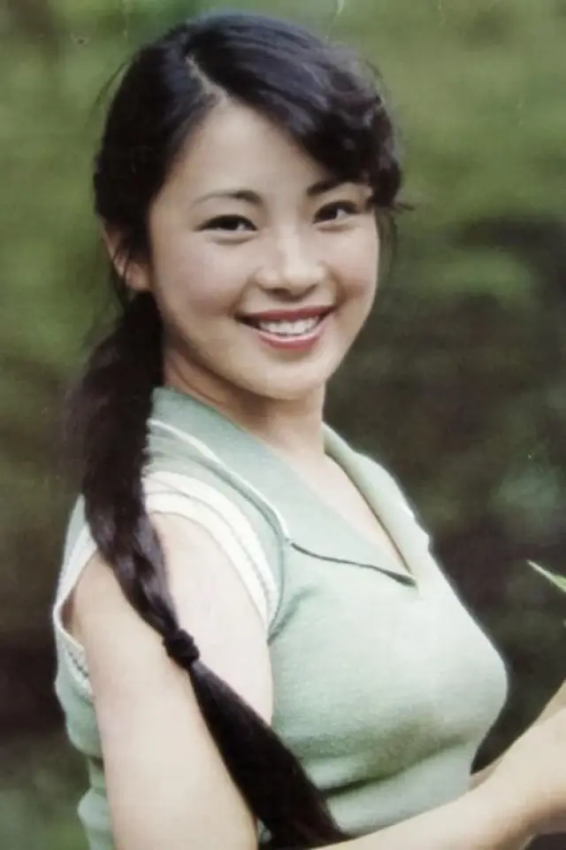 Zdjęcie  (Huang Qiuyan)