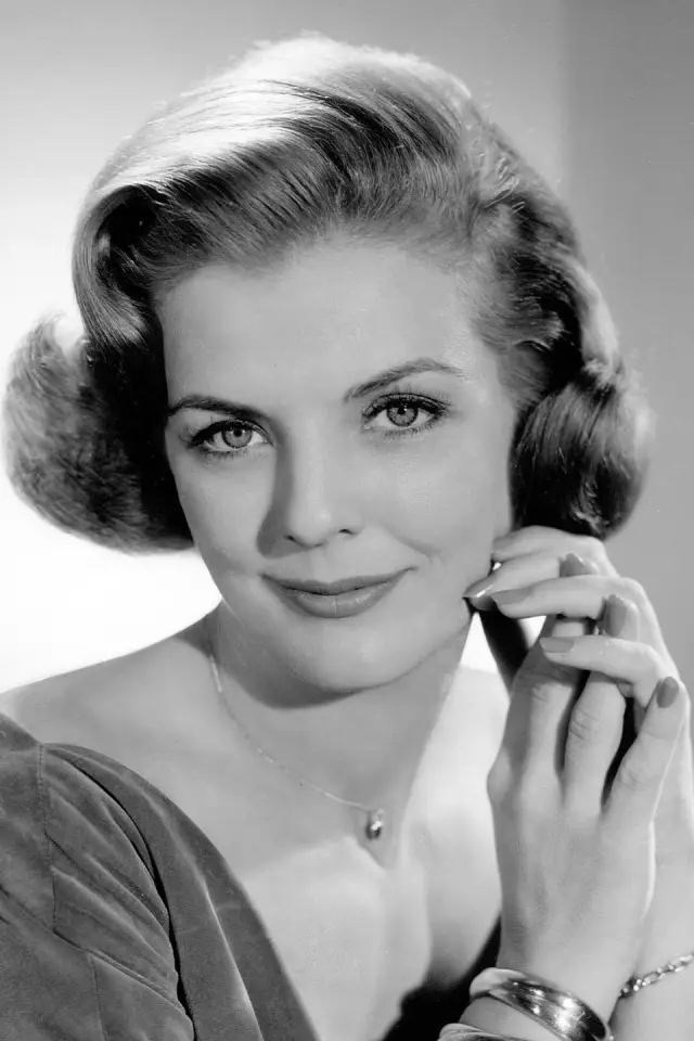 Zdjęcie  (Marjorie Lord)