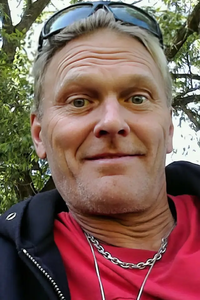 Zdjęcie  (Tomas Fryk)