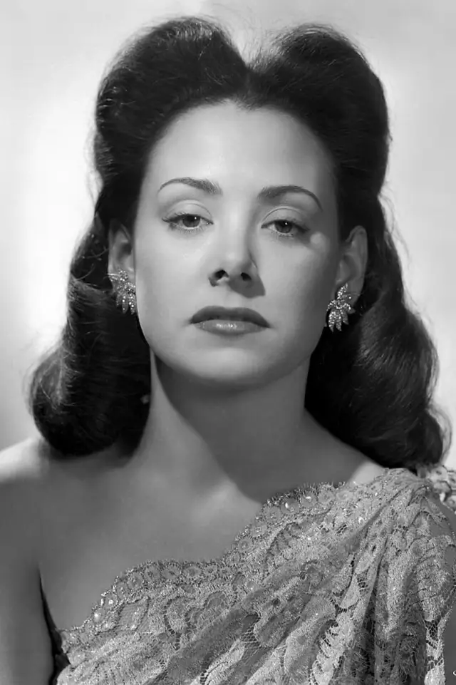 Zdjęcie  (Carol Forman)