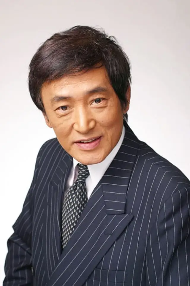 Zdjęcie  (Hiroshi Miyauchi)