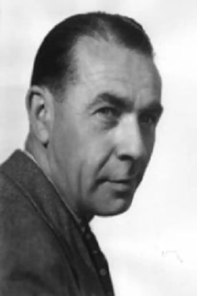 Zdjęcie  (Montgomery Tully)