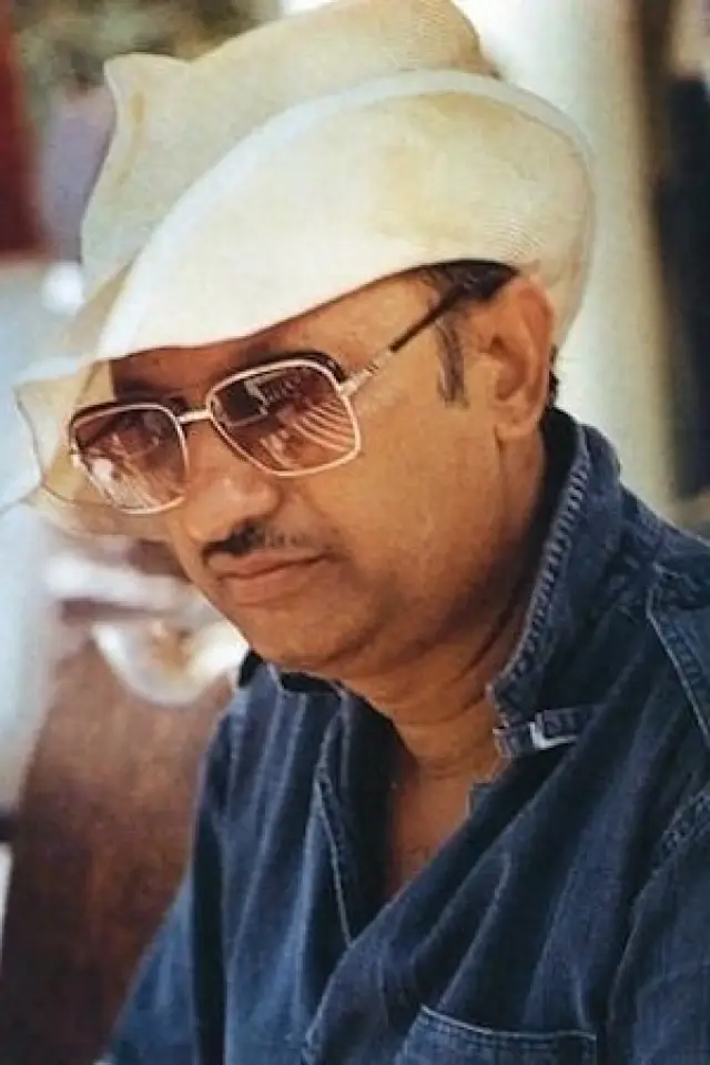 Zdjęcie  (Manmohan Desai)