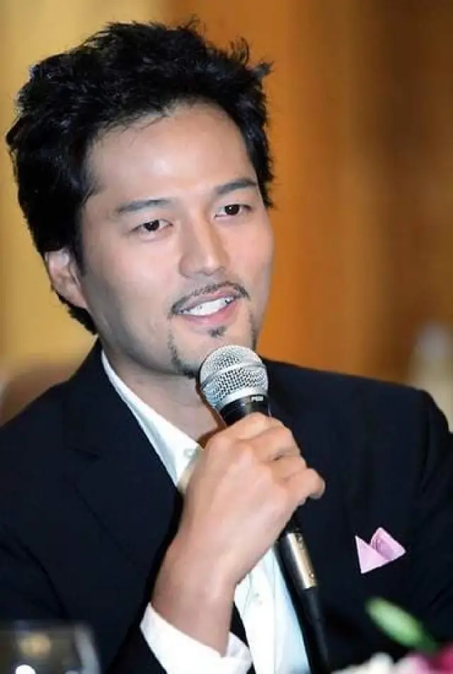 Zdjęcie  (Kim Sung-min)