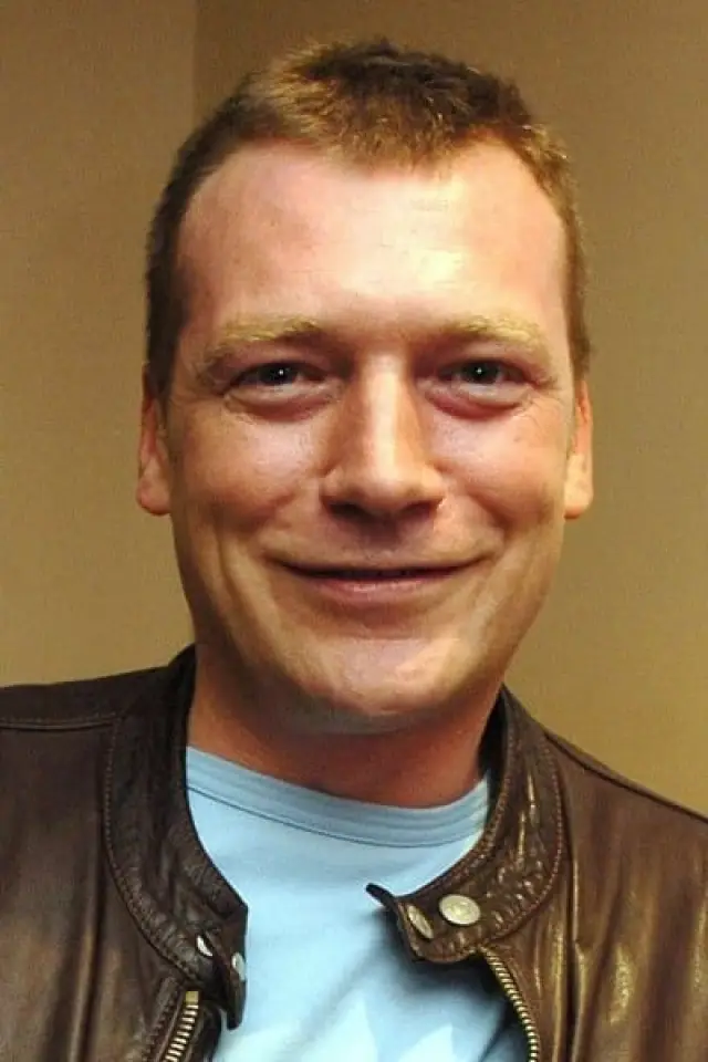 Zdjęcie  (Colin Buchanan)