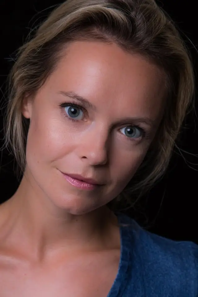 Zdjęcie Tori Butler-Hart (Tori Butler-Hart)