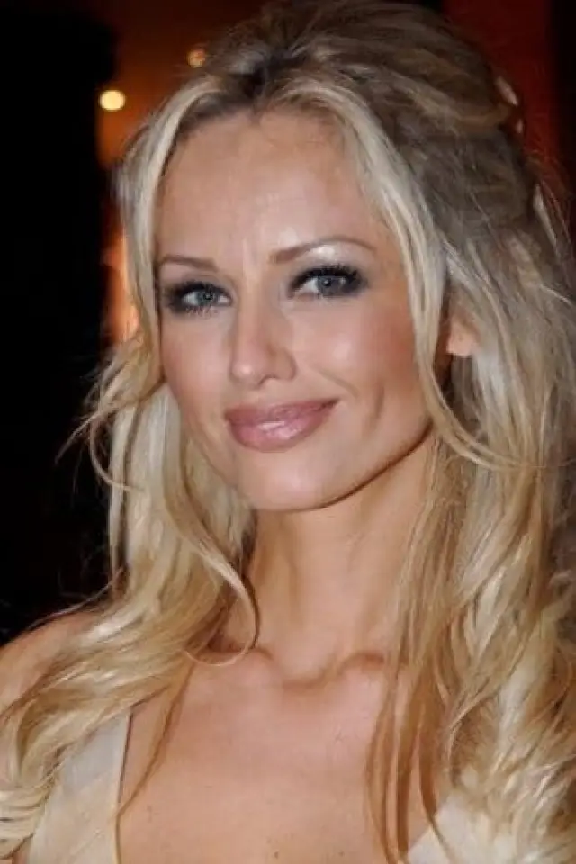 Zdjęcie  (Adriana Karembeu)