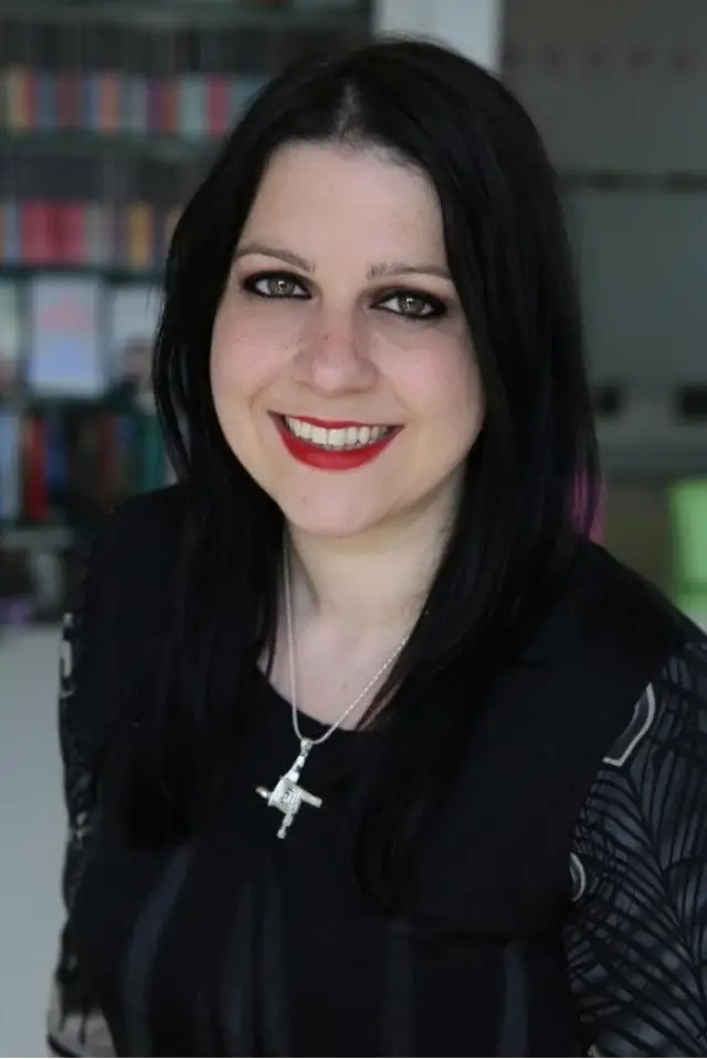 Zdjęcie  (Janina Ramirez)