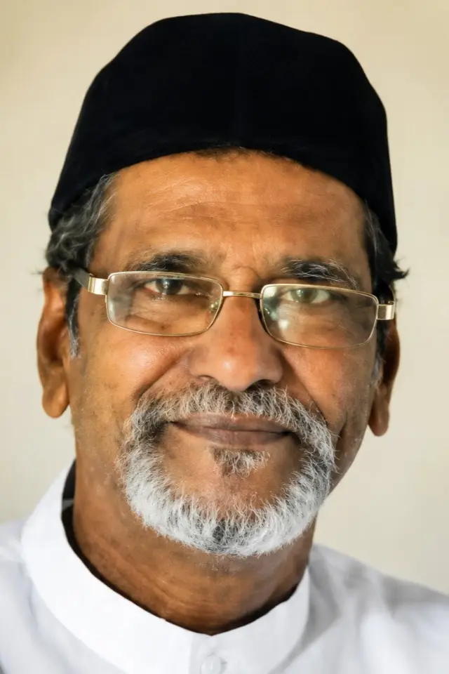 Zdjęcie  (Periyar Dasan)