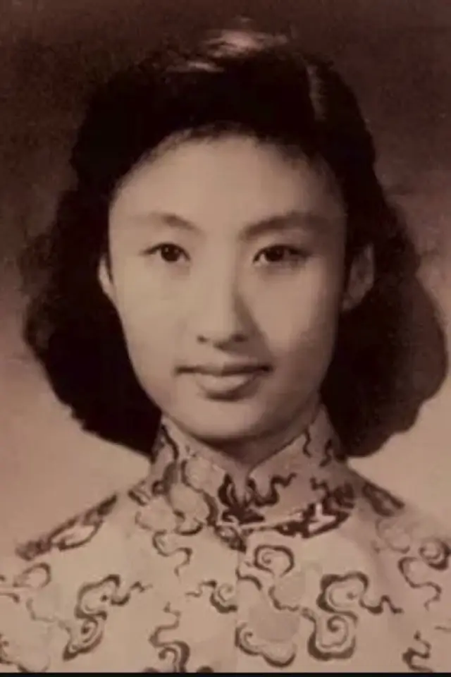 Zdjęcie  (Huang Zongying)