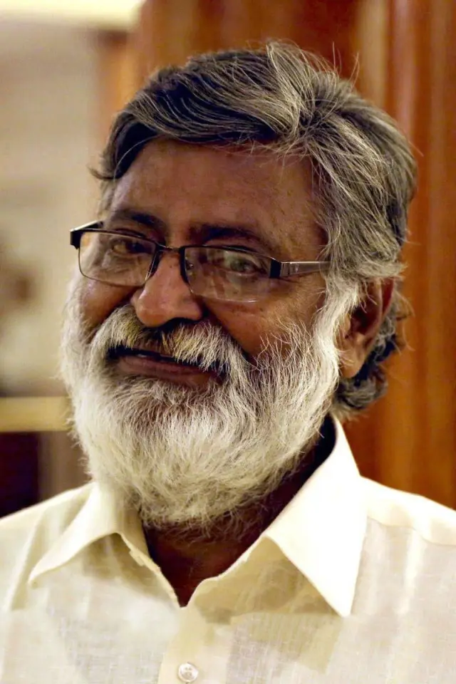 Zdjęcie  (Nalinikanth)