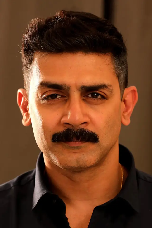 Zdjęcie  (Raghu Mukherjee)