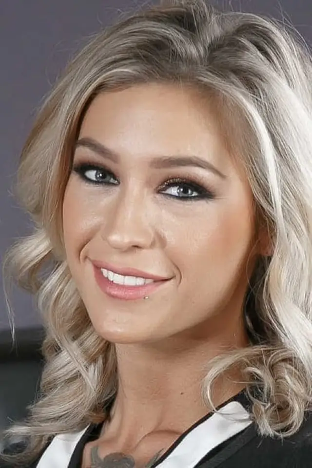 Zdjęcie  (Kleio Valentien)