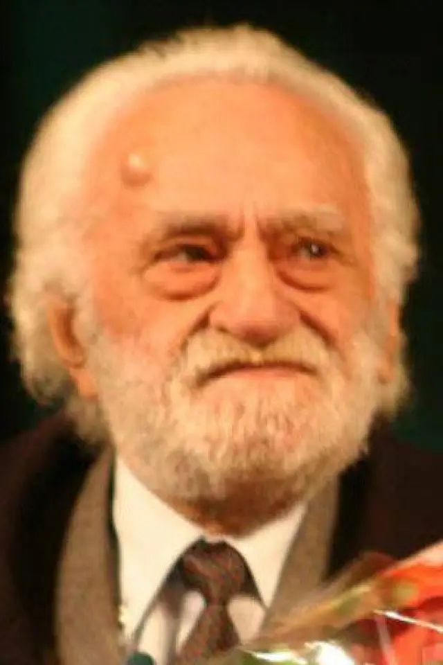 Zdjęcie  (Kadri Roshi)