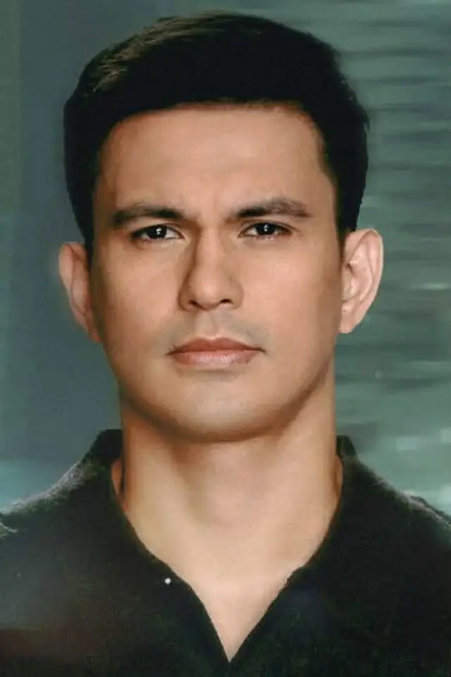 Zdjęcie  (Tom Rodriguez)