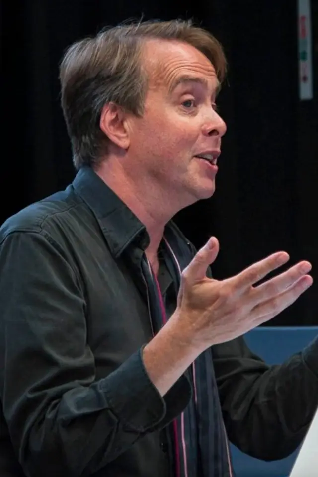 Zdjęcie  (Simon Spencer)
