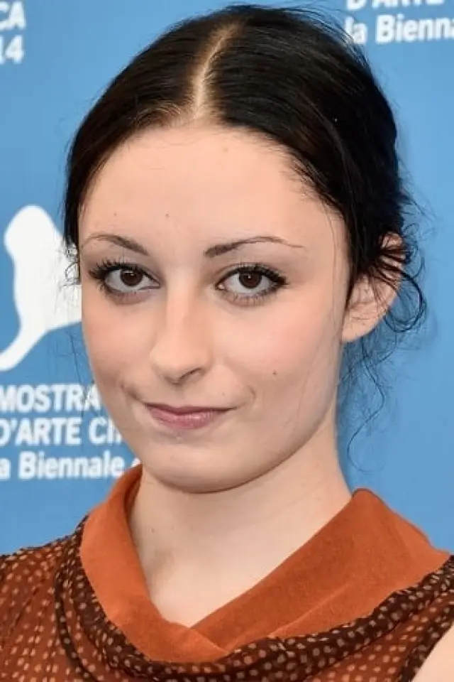 Zdjęcie  (Arielle Holmes)