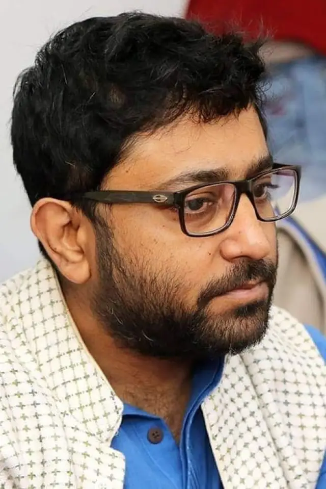 Zdjęcie  (Abhimanyu Mukherjee)