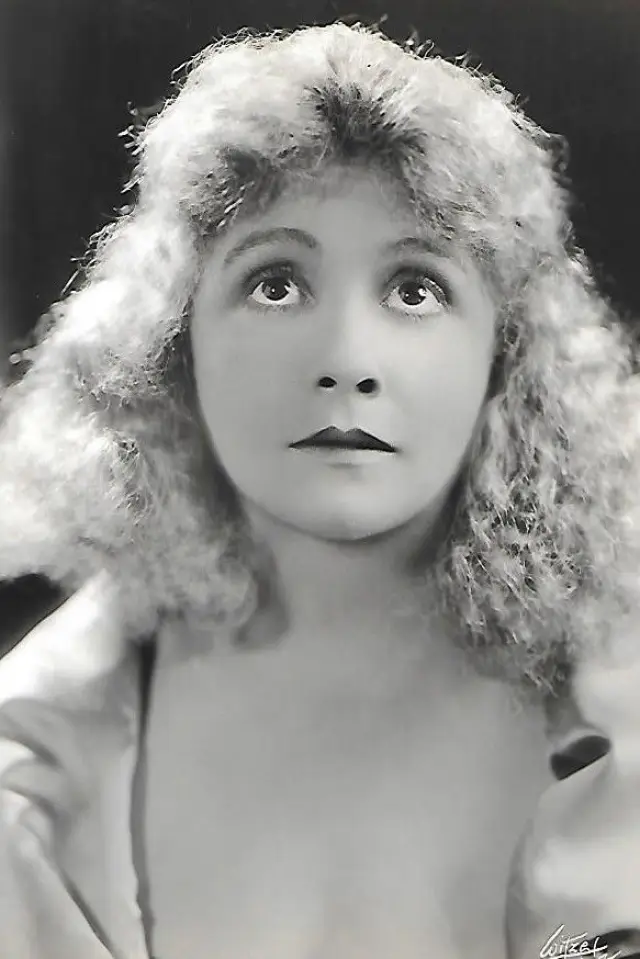 Zdjęcie  (Bessie Barriscale)