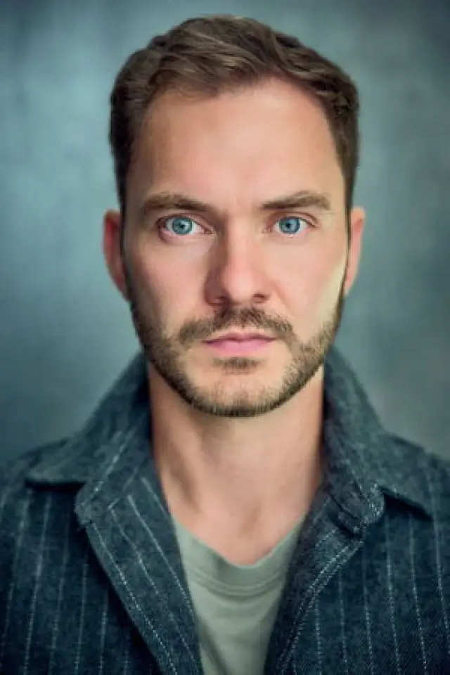 Zdjęcie  (Simon Lennon)