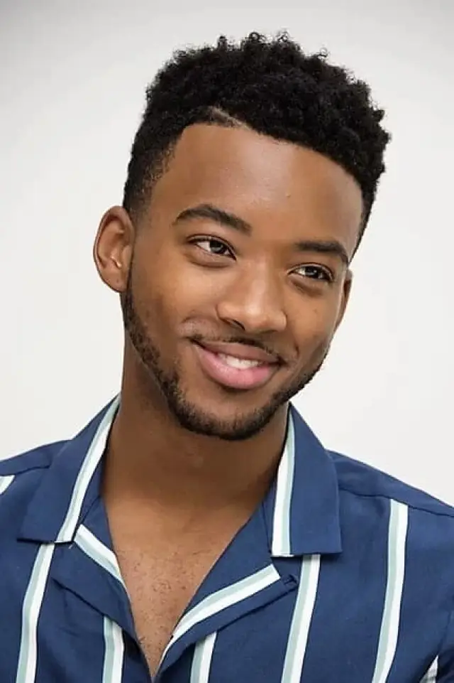 Zdjęcie Algee Smith