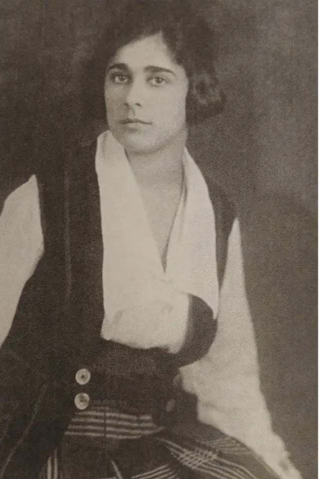 Zdjęcie  (Frederica Sagor Maas)