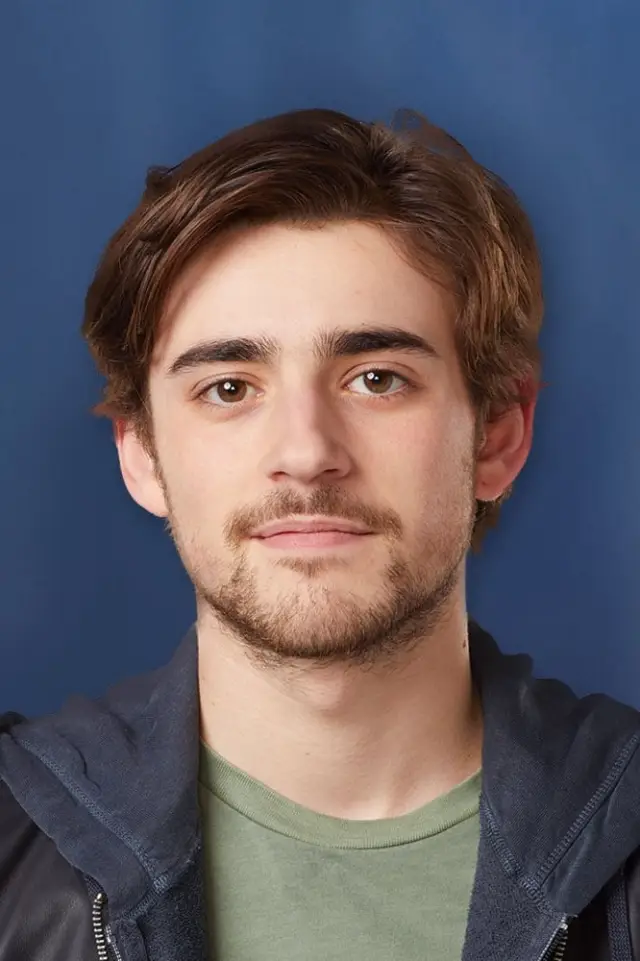 Zdjęcie Charlie Rowe