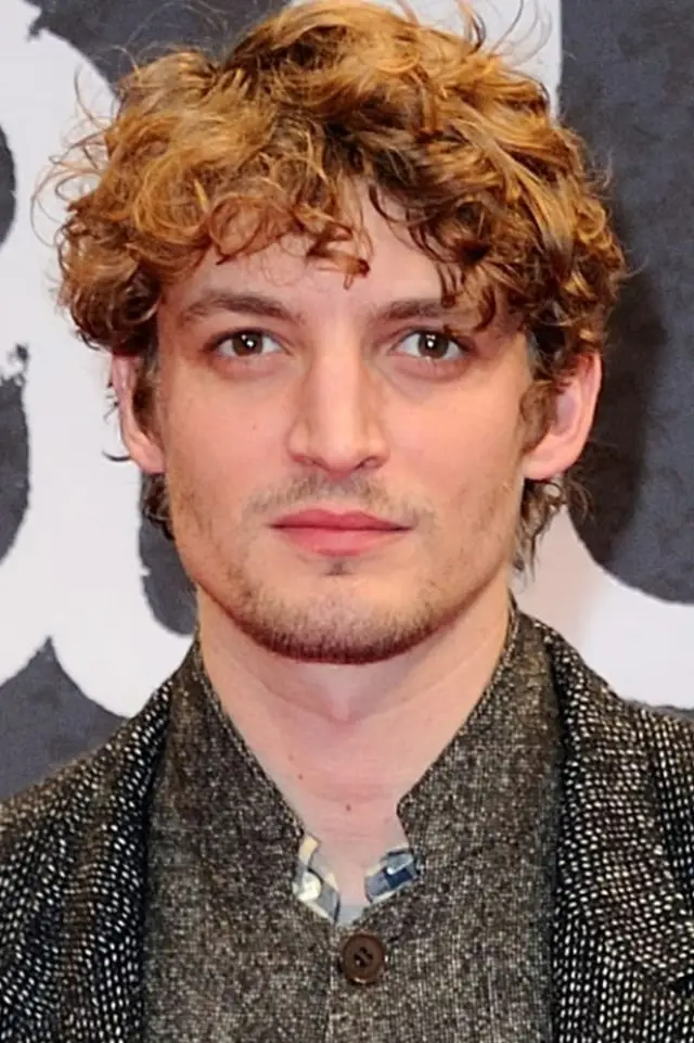 Zdjęcie Niels Schneider