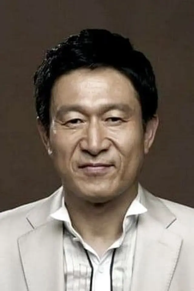 Zdjęcie Kim Ung-su (Kim Eung-soo)