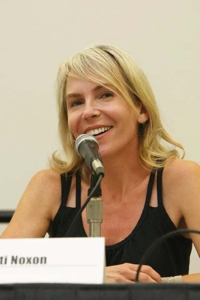 Zdjęcie Marti Noxon