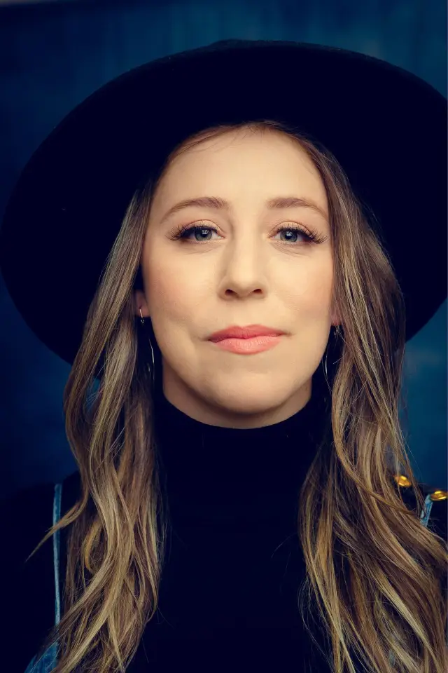 Zdjęcie Traci Hays