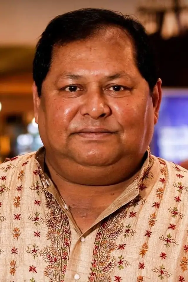 Zdjęcie Kharaj Mukherjee