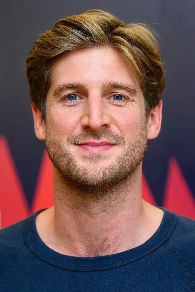 Zdjęcie Tom Stourton (Tom Stourton)
