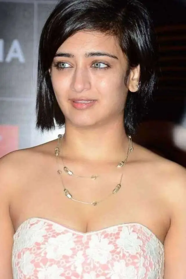 Zdjęcie  (Akshara Haasan)