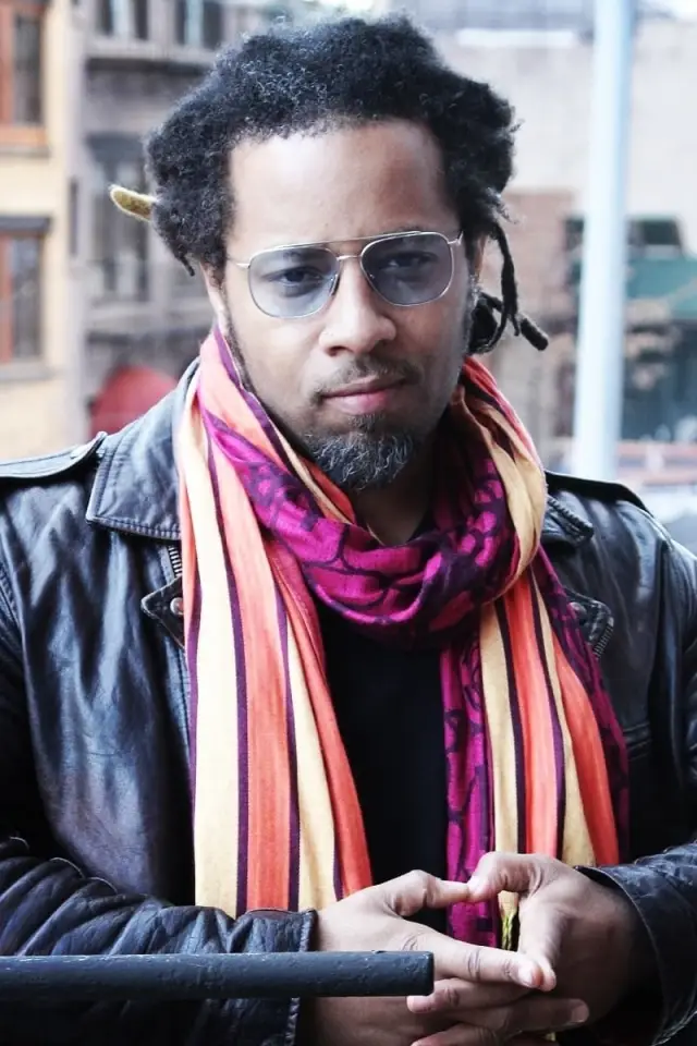 Zdjęcie  (Gee Malik Linton)