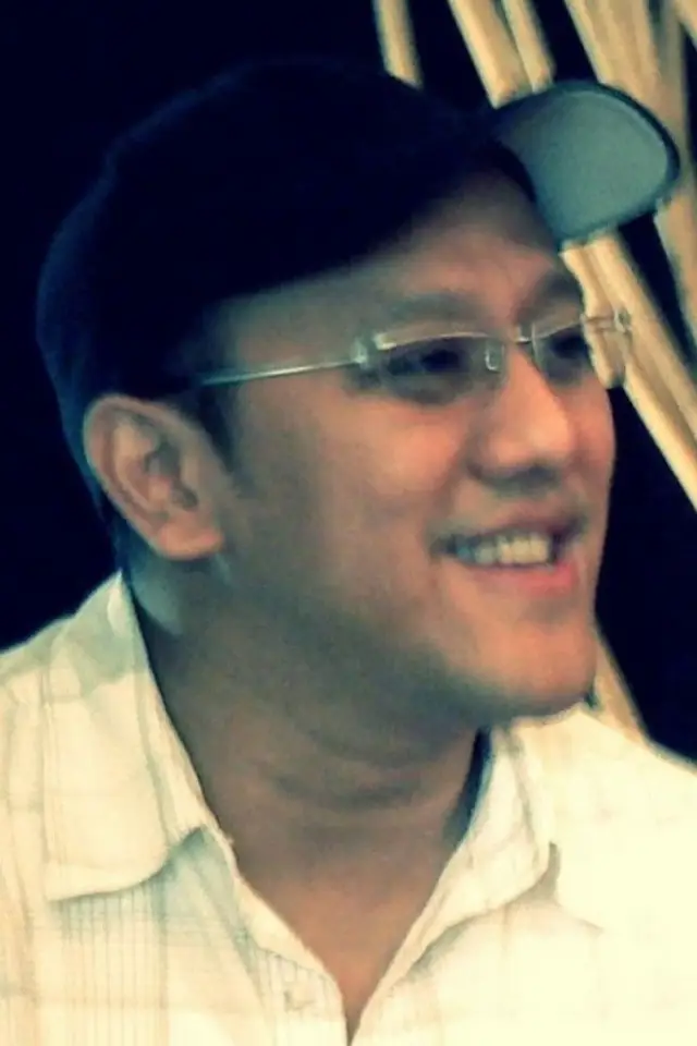 Zdjęcie  (Harry Dagoe Suharyadi)